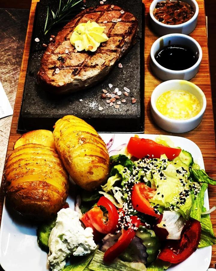 Restauracja I Noclegi Izba Rybacka W Krainie Wygaslych Wulkanow Podgorki Εξωτερικό φωτογραφία
